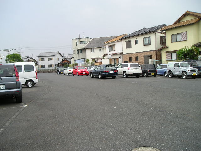 物件D